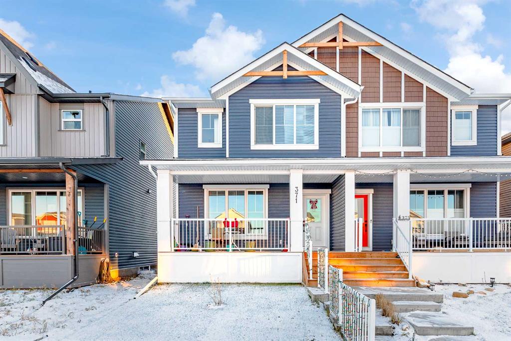 371 Fireside Way, Cochrane, Alberta, T4C 3B1