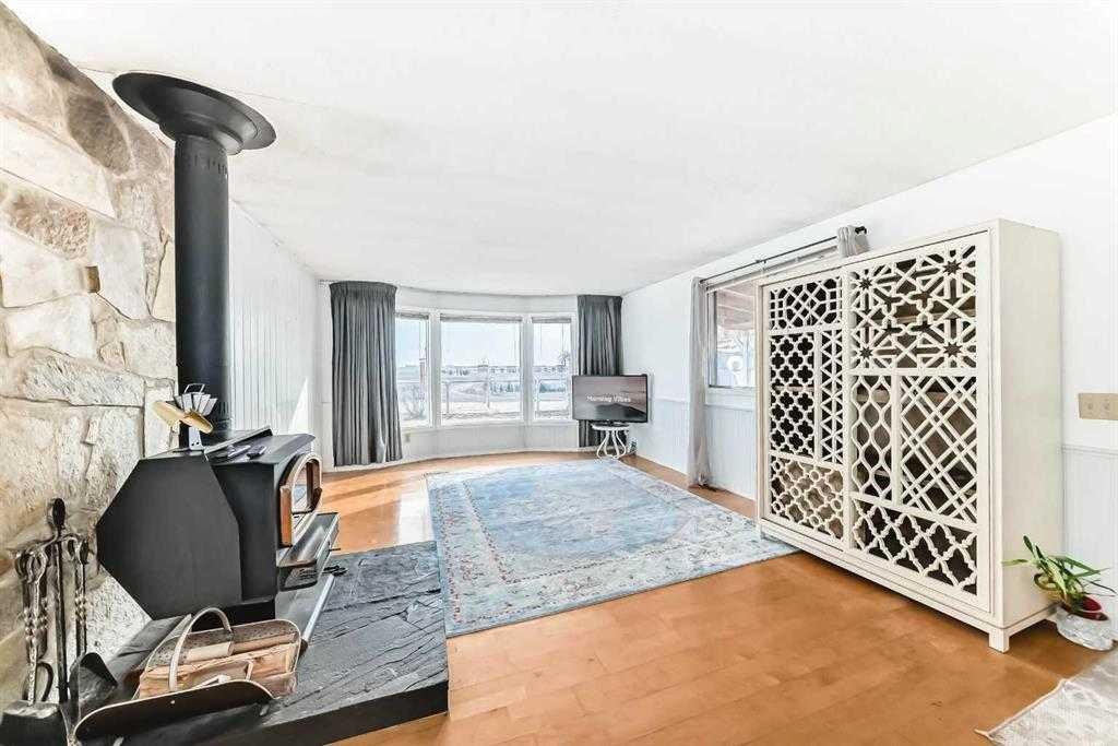 93 Huntstrom Drive NE, Calgary, Alberta, T2K 5V5