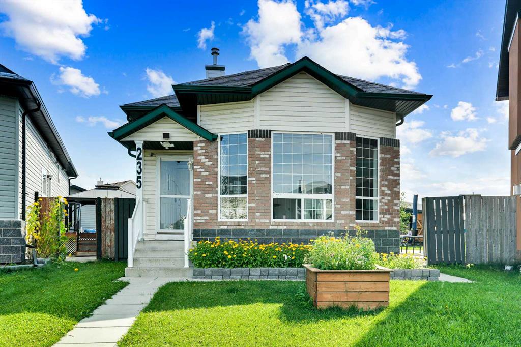 235 Saddlemead Road NE, Calgary, Alberta, T3J 4J4
