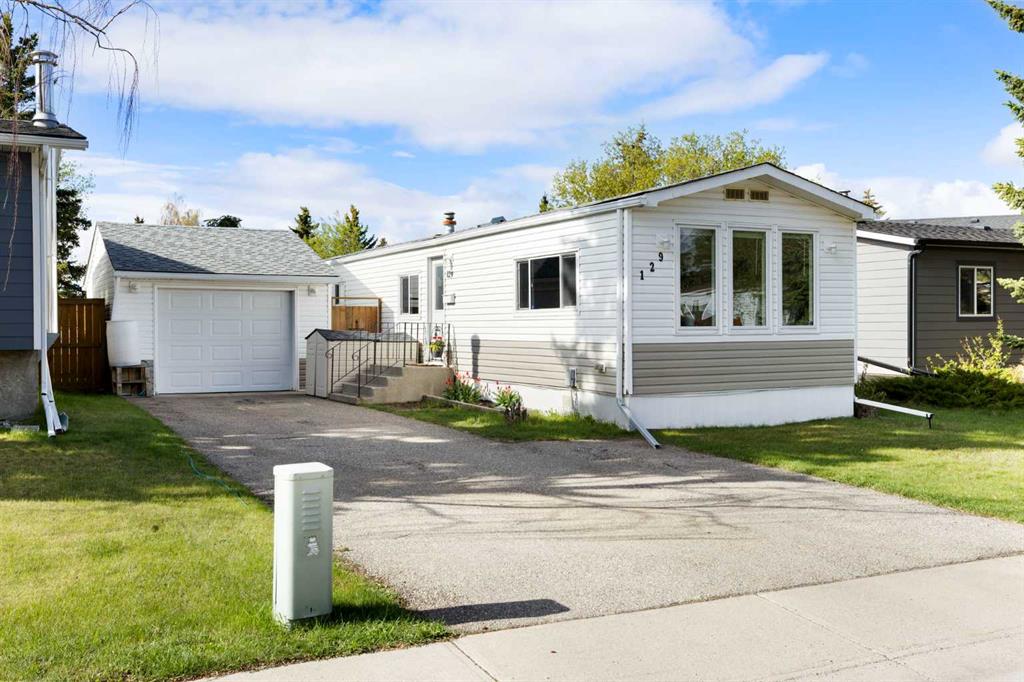 129 Big Springs Drive SE, Airdrie, Alberta, T4A 1K3