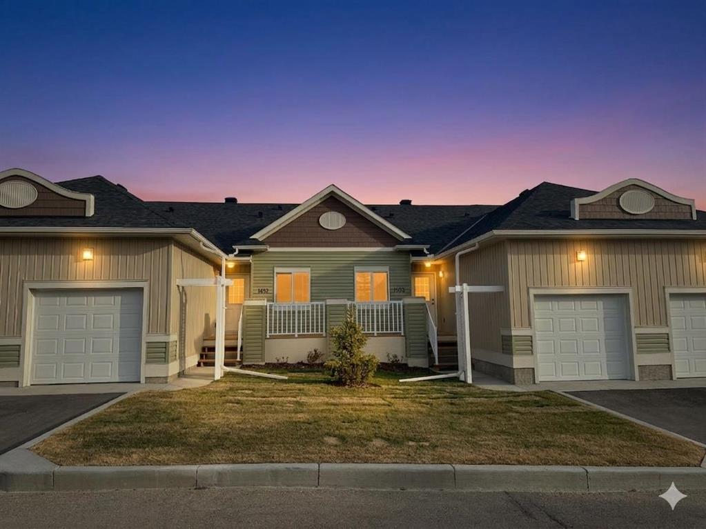 1102 Clover Close, Carstairs, Alberta, T0M0N0