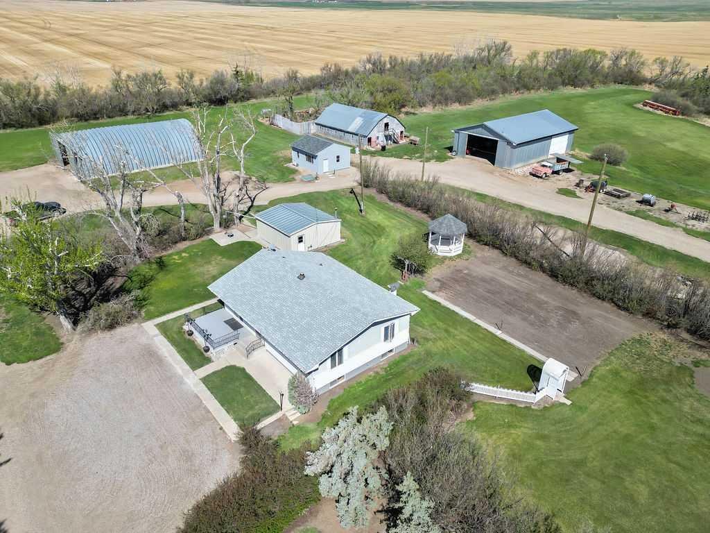 450109 Range Road 261, Rural Foothills County, Alberta, T0L 0J0
