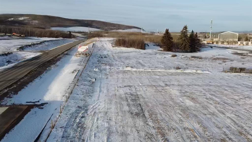 117R 101 Street SW, Calgary, Alberta, T3B 5T2