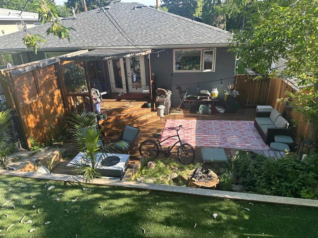 1331 Rosehill Drive NW, Calgary, Alberta, T2K 1M3