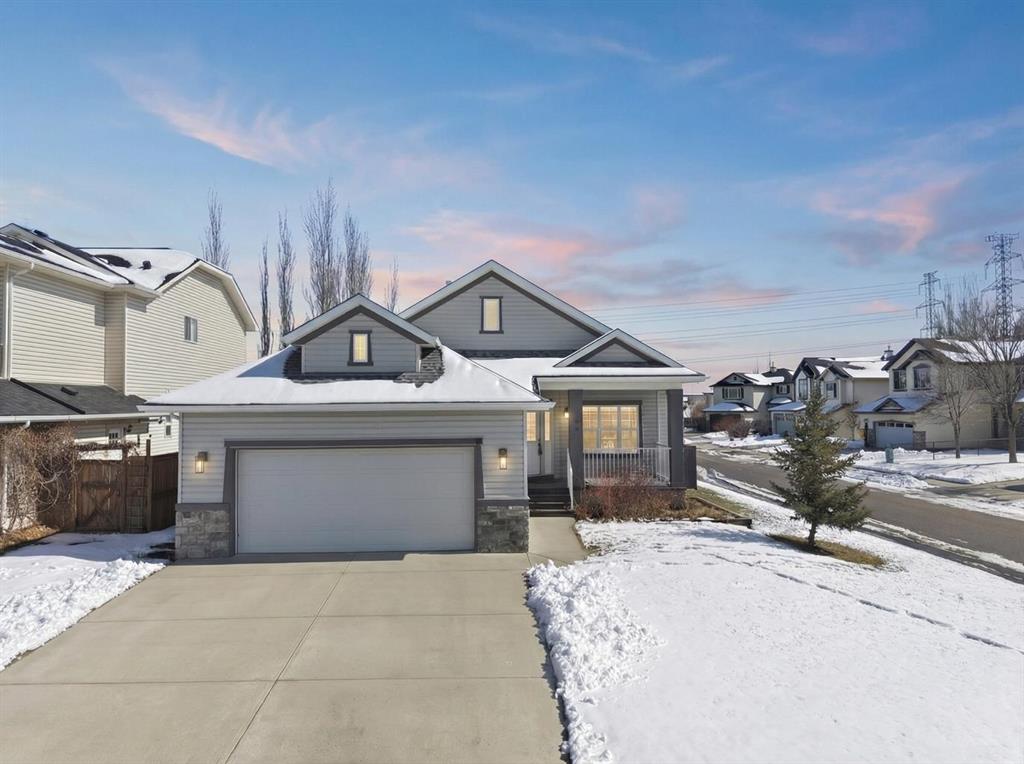 103 Oakmere Green, Chestermere, Alberta, T1X 1N4