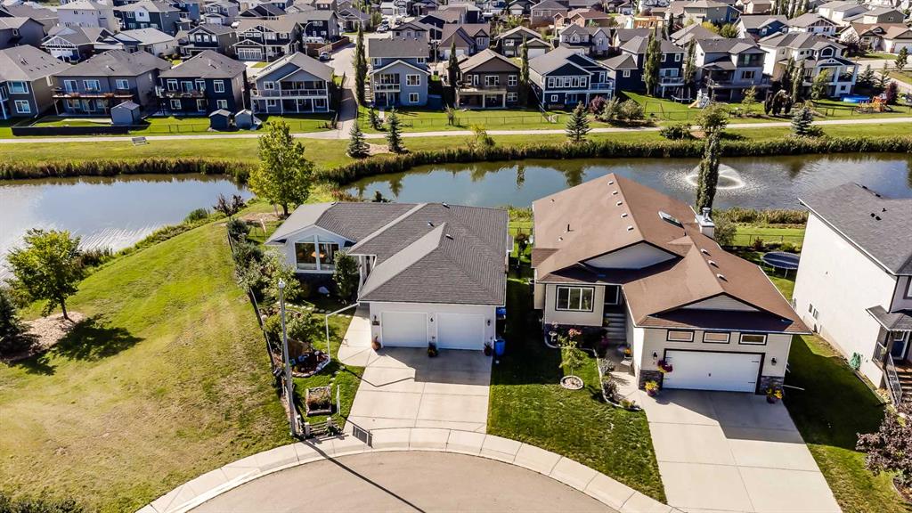 6 Garneau Gate, Carstairs, Alberta, T0M 0N0