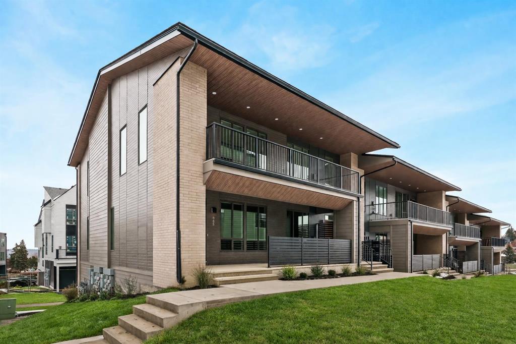 605 Sovereign Common SW, Calgary, Alberta, T3C 3Y3