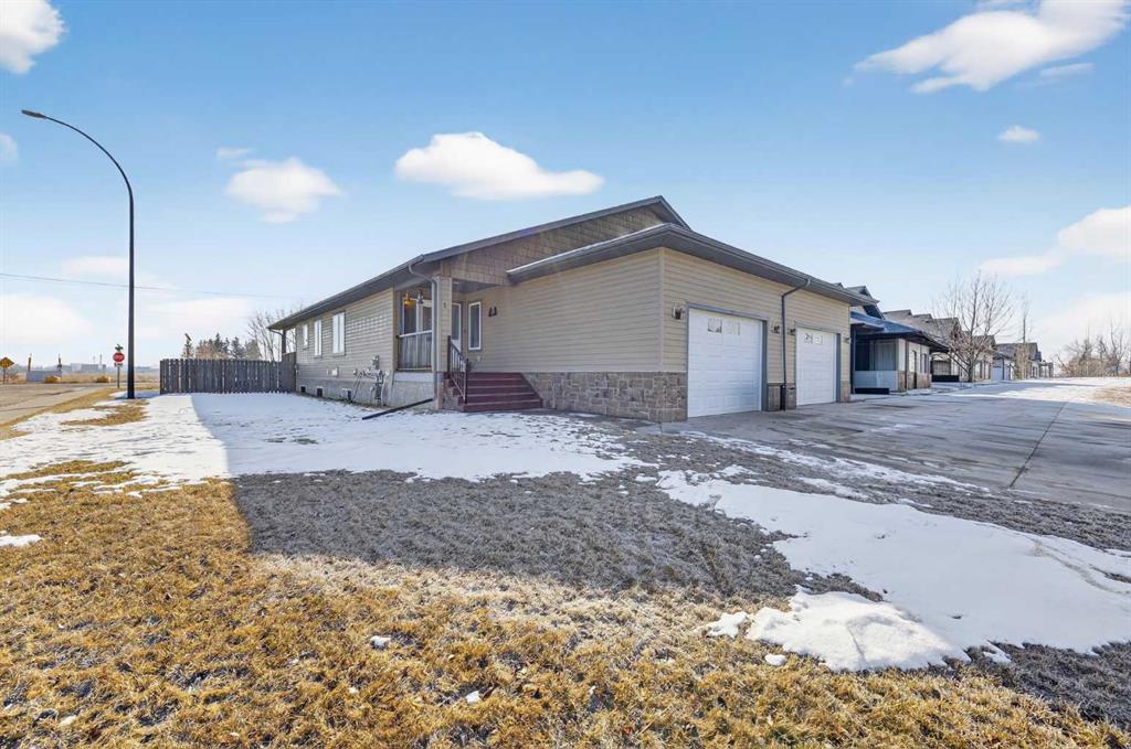 1 Destiny Way, Olds, Alberta, T4H 0C5