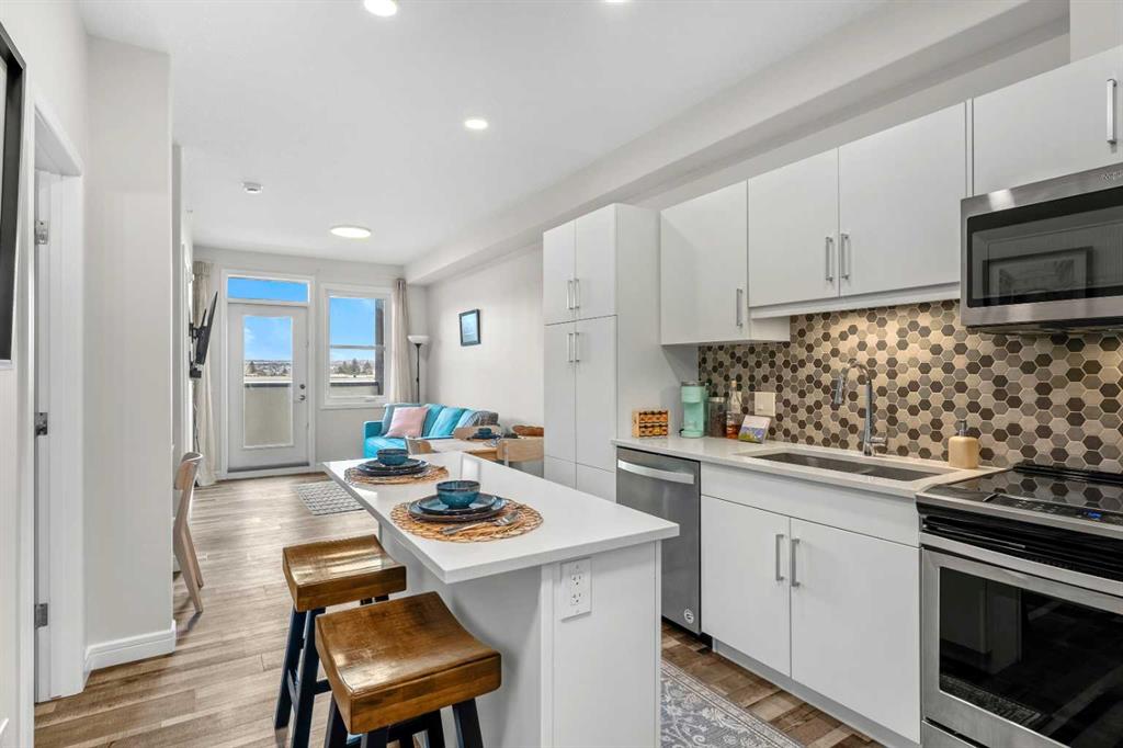 #2410 80 Greenbriar Place NW, Calgary, Alberta, T3B 6J4