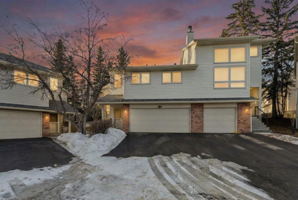 15 Millrise Lane SW, Calgary, Alberta, T2Y 2C2