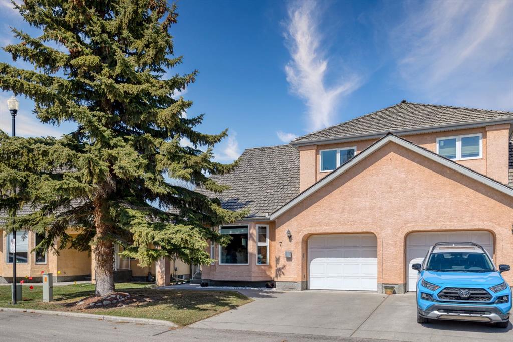 #7 26 Quigley Drive, Cochrane, Alberta, T4C 1M2