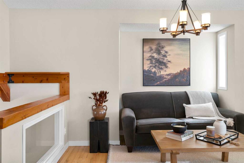 78 Hidden Spring Green NW, Calgary, Alberta, T3A 5N1