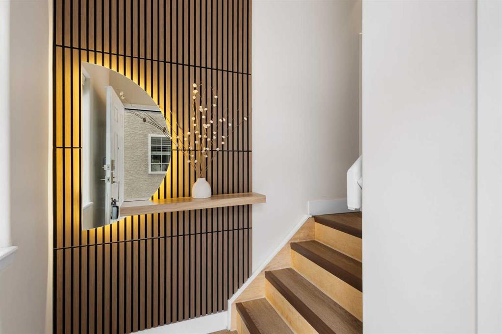 #207 1997 Sirocco Drive SW, Calgary, Alberta, T3H 3E6