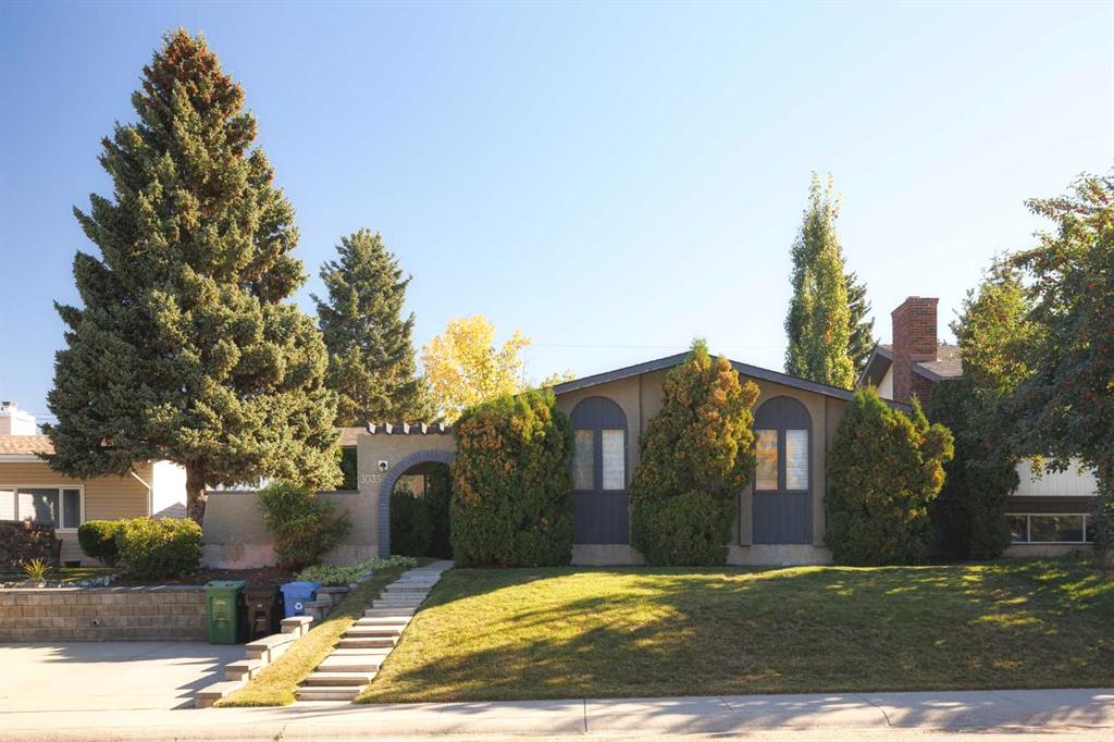 3035 Cedar Ridge Drive SW, Calgary, Alberta, T2W 2B3