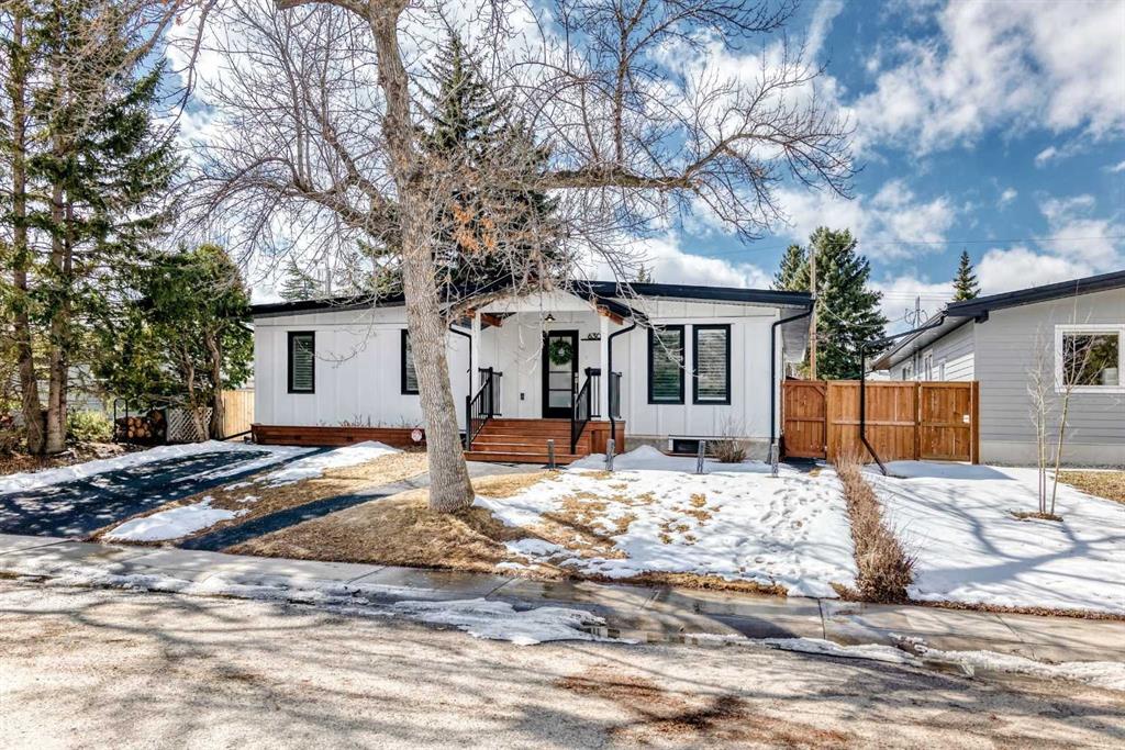 6303 Louise Road SW, Calgary, Alberta, t3e 3b4