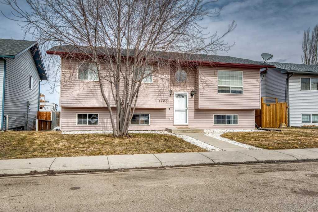 1905 Strathcona Terrace, Strathmore, Alberta, T1P 1S1
