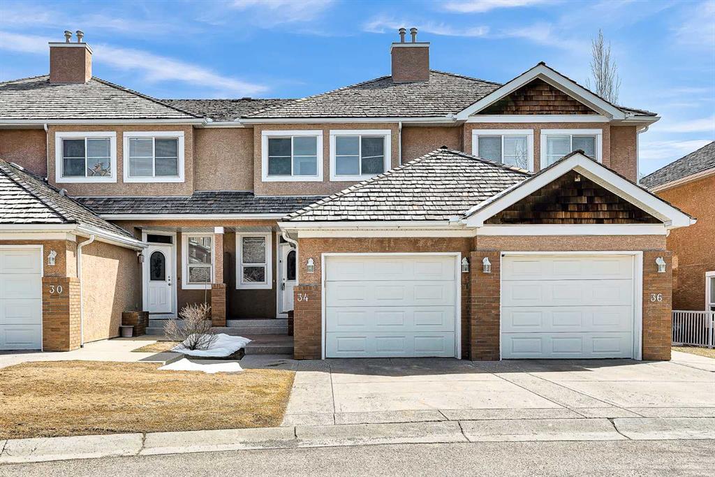 34 Royal Manor NW, Calgary, Alberta, T3G 5T7
