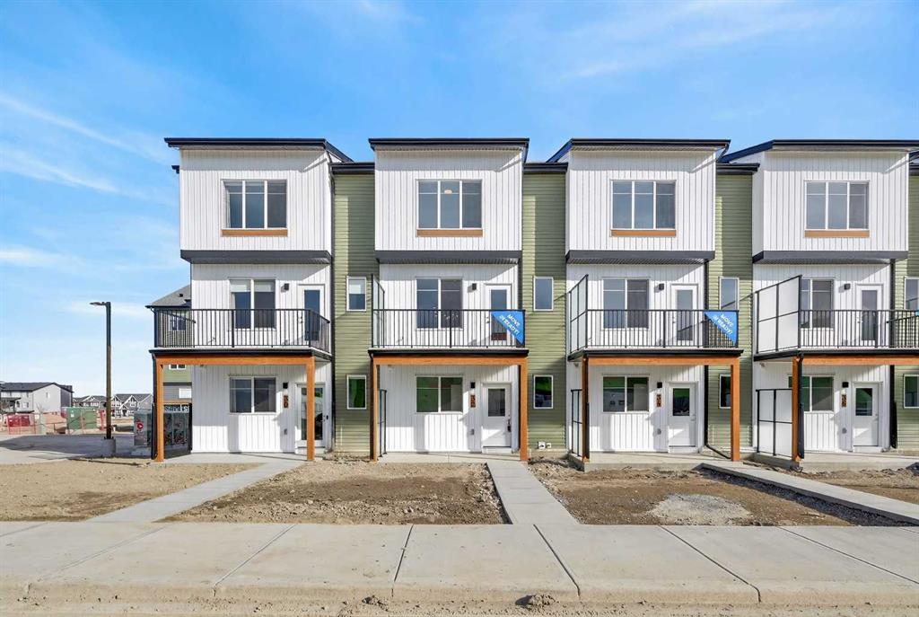 34 Red Embers Plaza NE, Calgary, Alberta, T3N 2W1