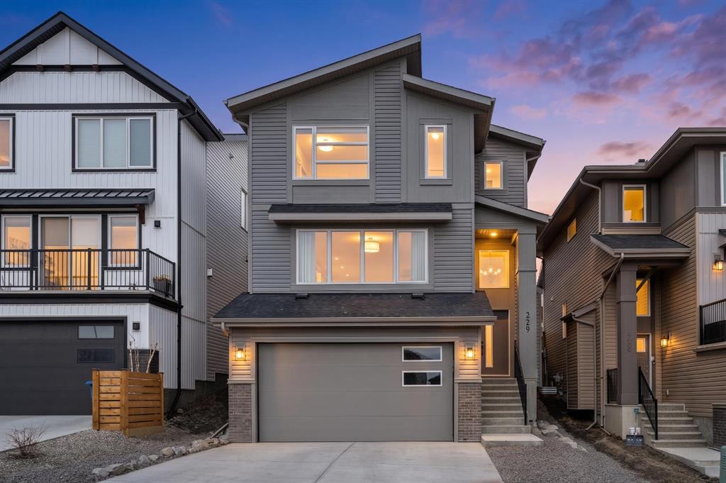 229 Precedence View, Cochrane, Alberta, T4C 2W8