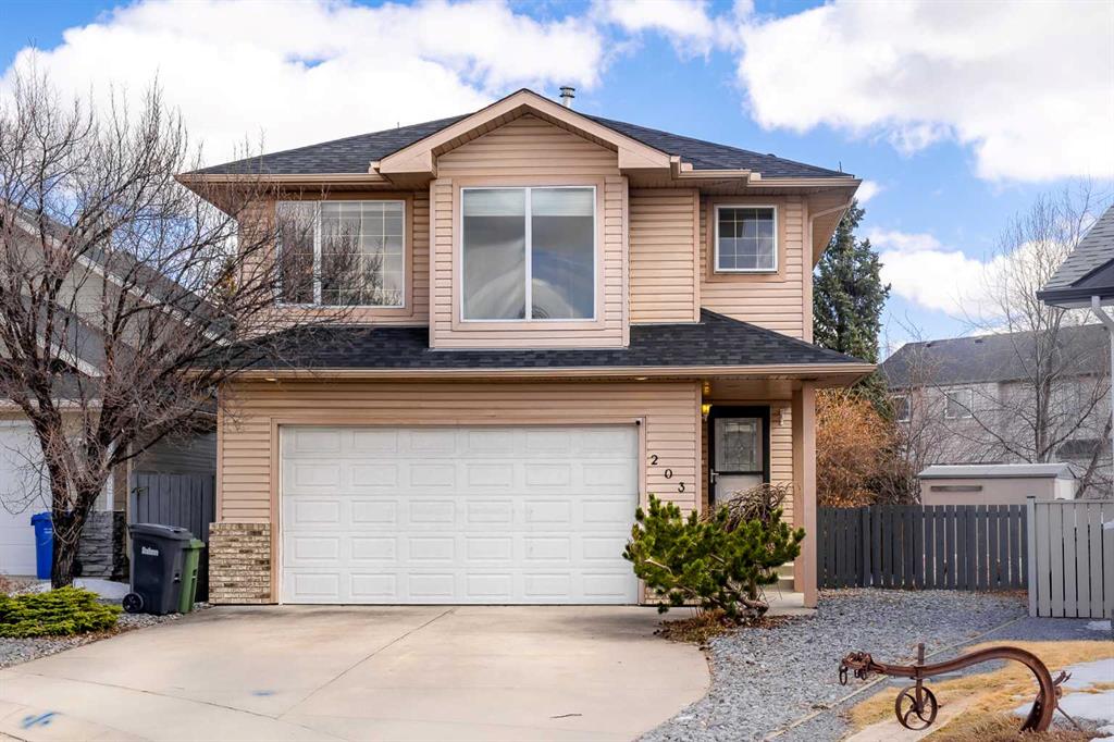203 Cambridge Bay, Strathmore, Alberta, T1P 1R9