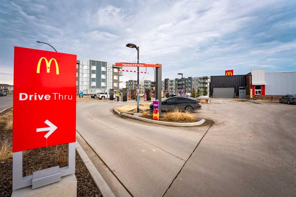 #215 40 Carrington Plaza N, Calgary, Alberta, T3P 1X7