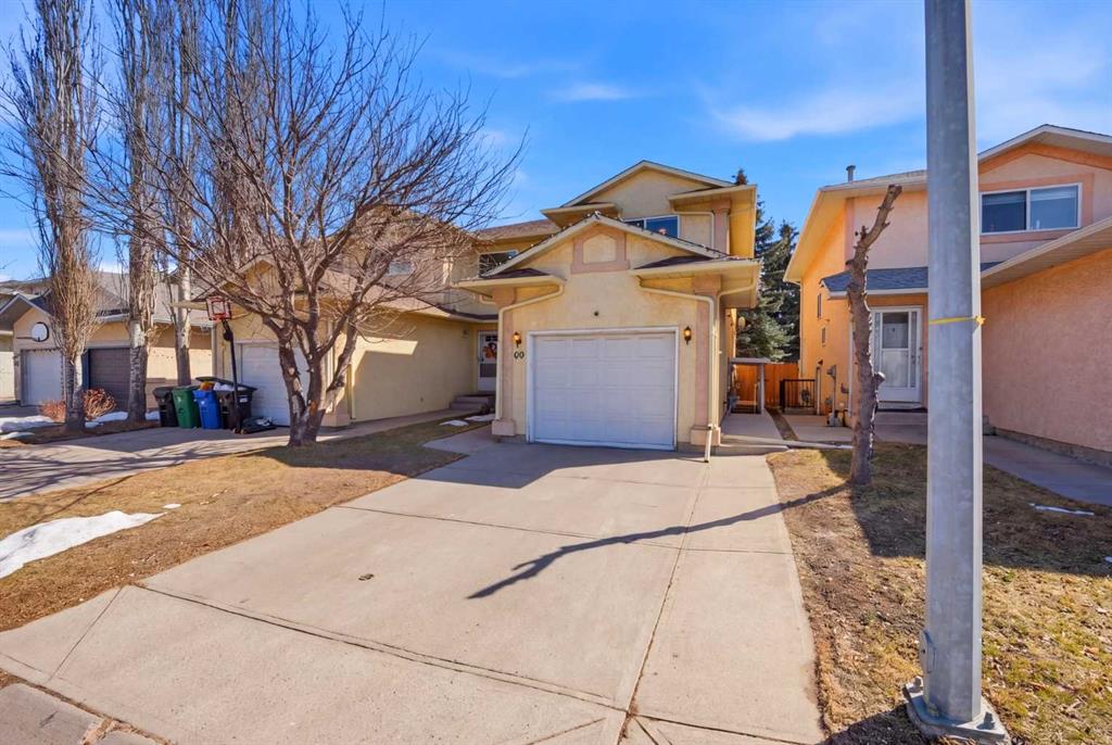 80 Martinglen Way NE, Calgary, Alberta, T3J3J1