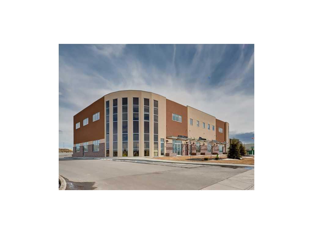 #220 52 Gateway Drive NE, Airdrie, Alberta, T4B 0J6