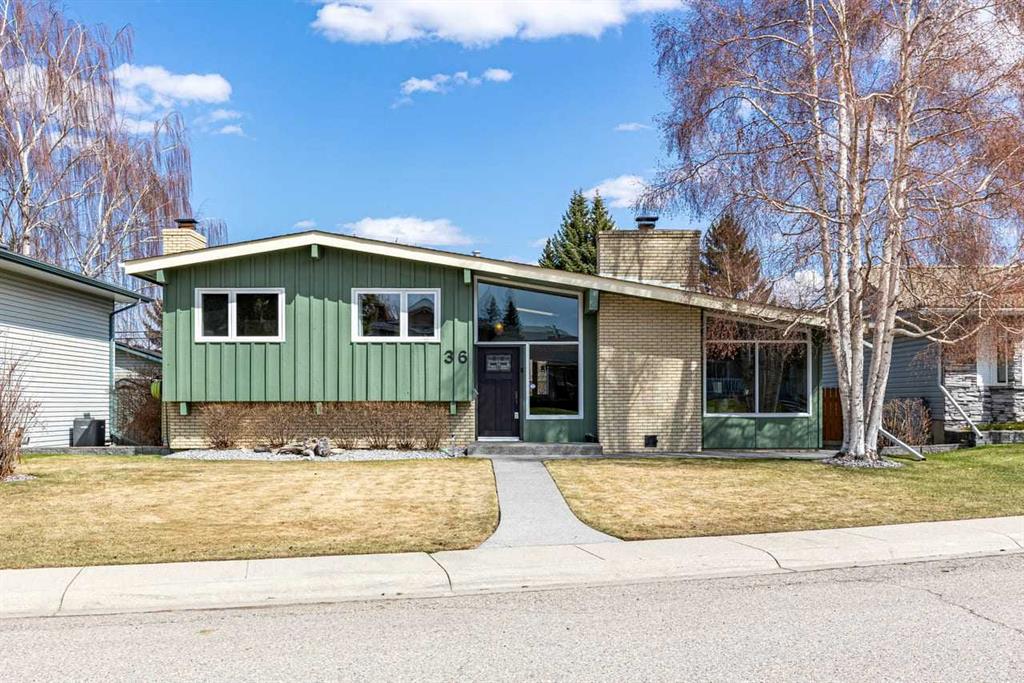 36 Lake Twintree Place SE, Calgary, Alberta, T2J 2X5