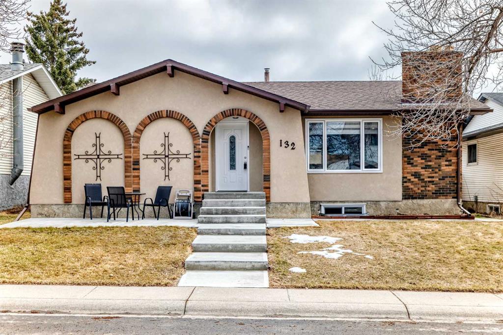 132 Whiteview Close NE, Calgary, Alberta, T1Y 1R2