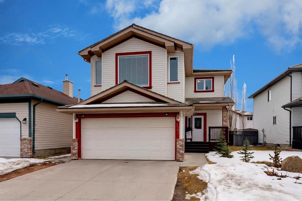 127 Woodside Crescent NW, Airdrie, Alberta, T4B 2K4