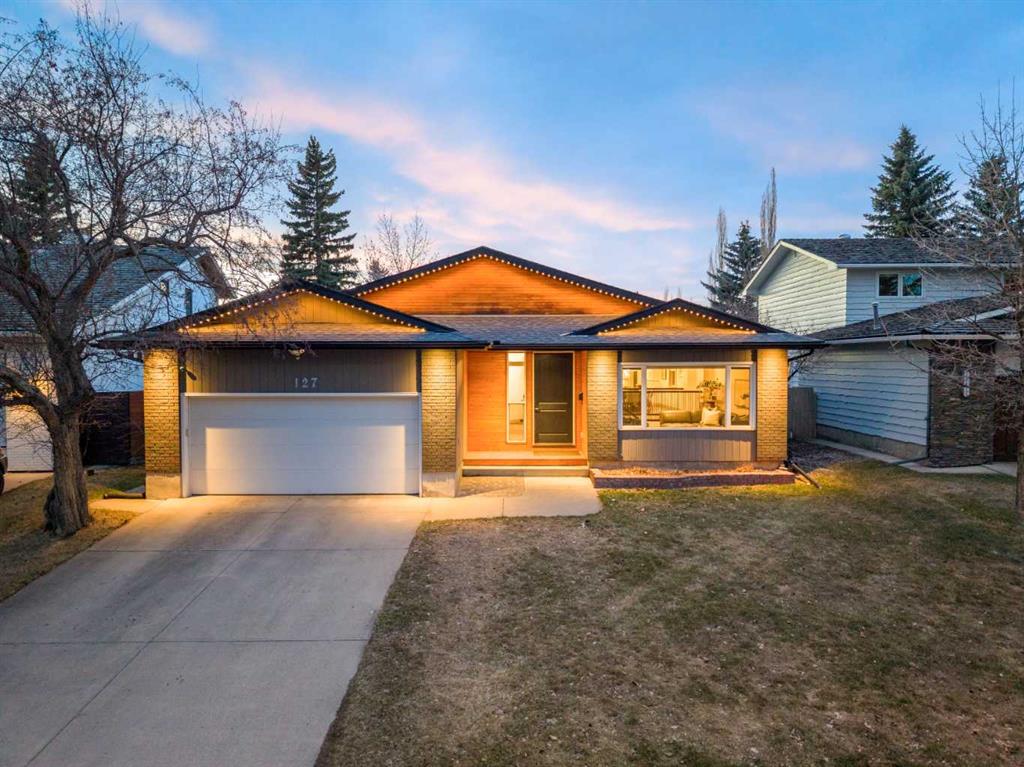 127 Lake Placid Close SE, Calgary, Alberta, T2J 5A5