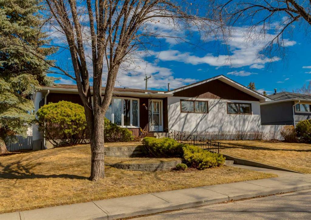 38 Spokane Street SW, Calgary, Alberta, T2W 0M5