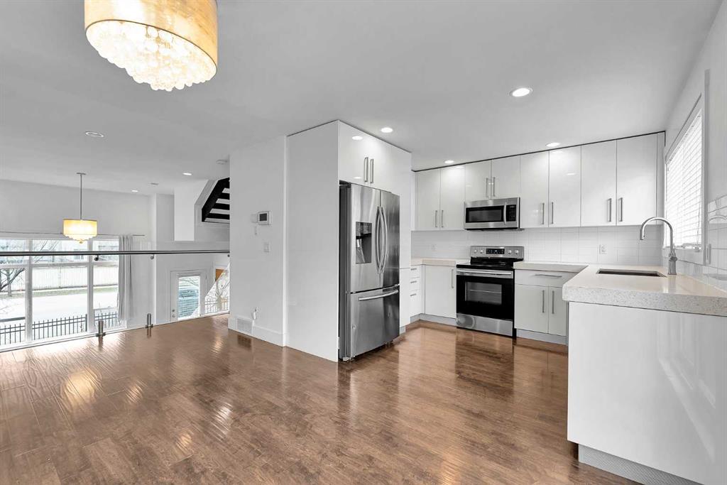 #202 1530 bayside Avenue SW, Airdrie, Alberta, T4B 4B5