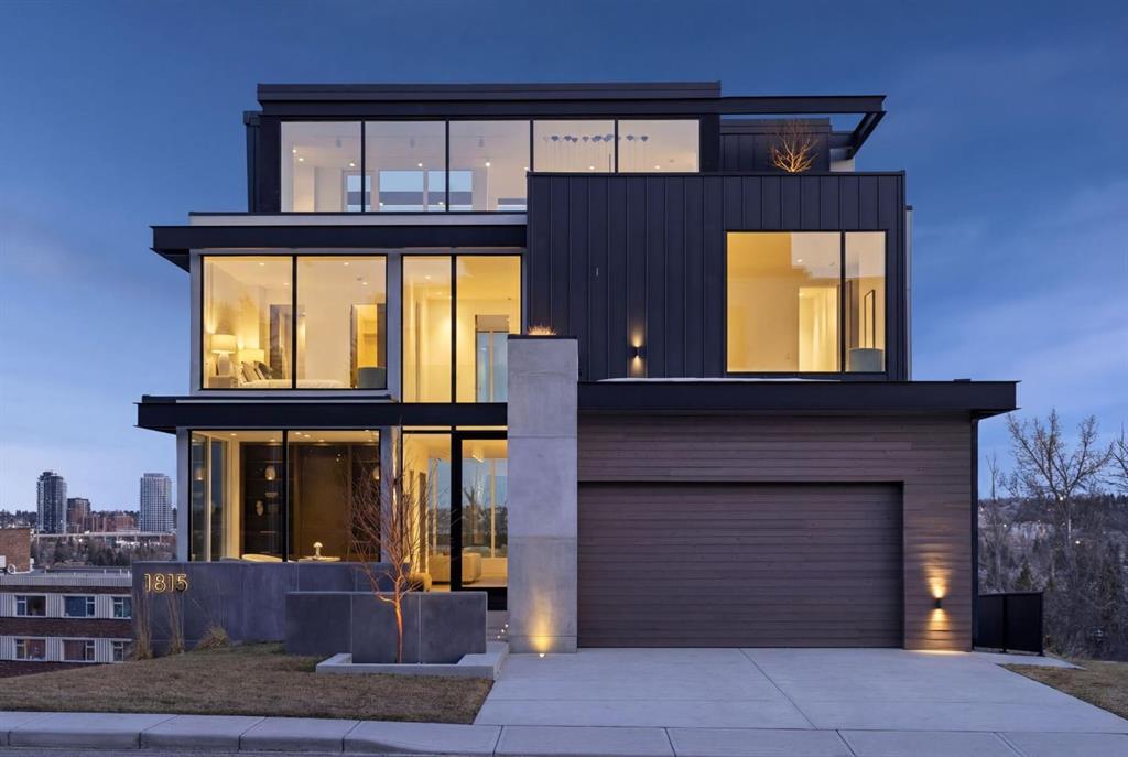 1815 11 Avenue NW, Calgary, Alberta, T2N 1H4