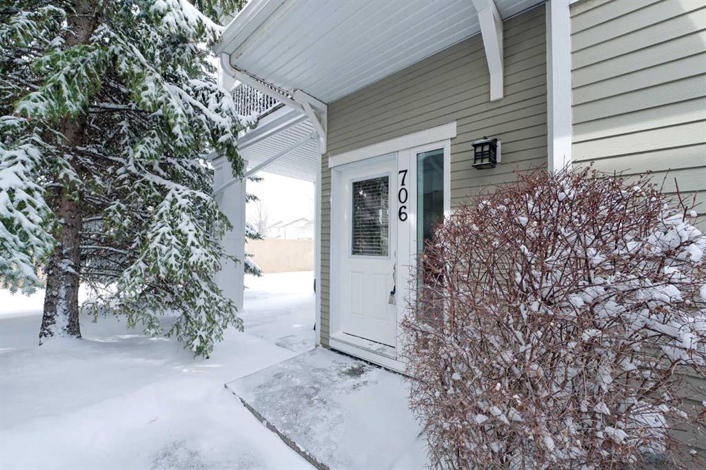 #706 281 Cougar Ridge Drive SW, Calgary, Alberta, T3H 0J3