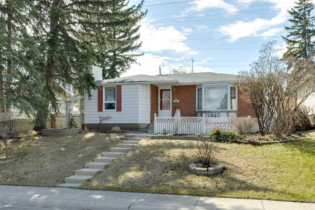 24 Westwood Crescent SW, Calgary, Alberta, T3C 2W6