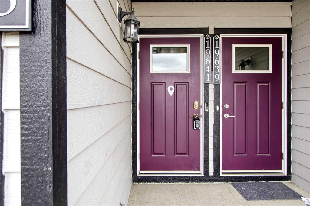 19641 48 Street SE, Calgary, Alberta, T3M 3T9