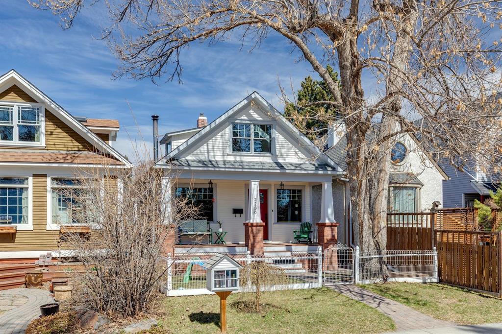 2230 22 Avenue SW, Calgary, Alberta, T2T 0S7
