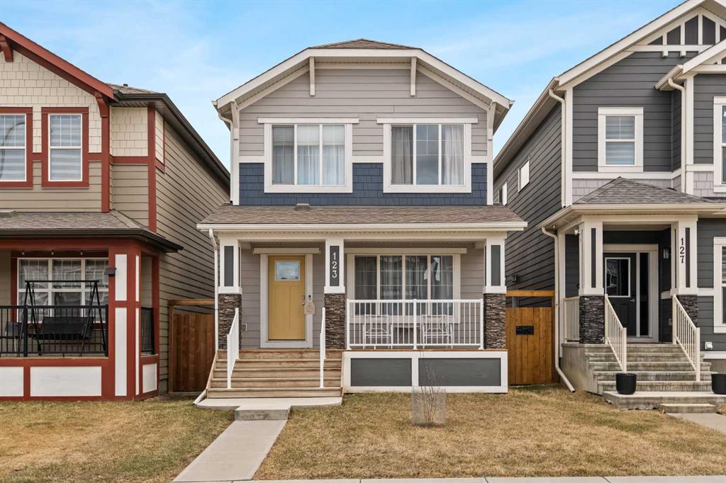 123 Magnolia Square SE, Calgary, Alberta, T3M 2W5