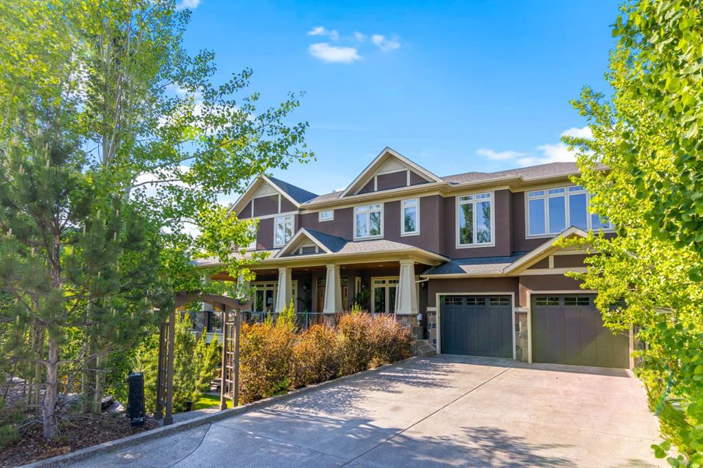 108 Posthill Drive SW, Calgary, Alberta, T3H 0J1