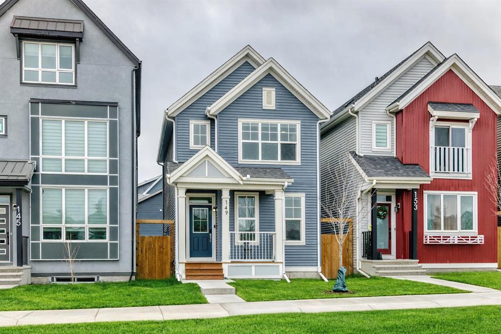 149 Lavender Manor SE, Calgary, Alberta, T3S 0G7