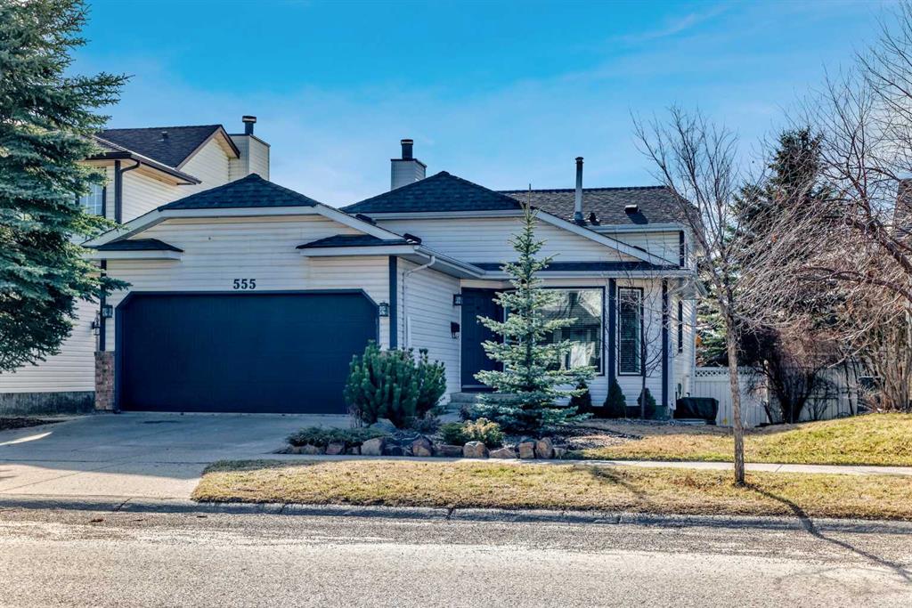 555 Woodbine Boulevard SW, Calgary, Alberta, T2W 4P5