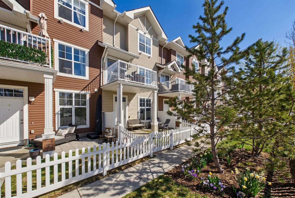 47 Toscana Gardens, Calgary, Alberta, T3L 3C2