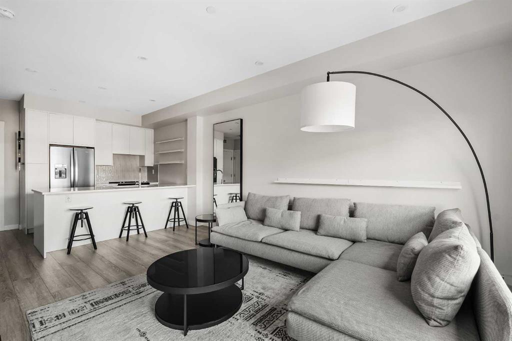 #308 4160 Norford Avenue NW, Calgary, Alberta, T3B 6L8