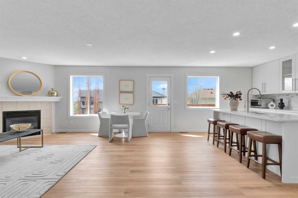 214 Royal Birch View NW, Calgary, Alberta, T3G 5J8