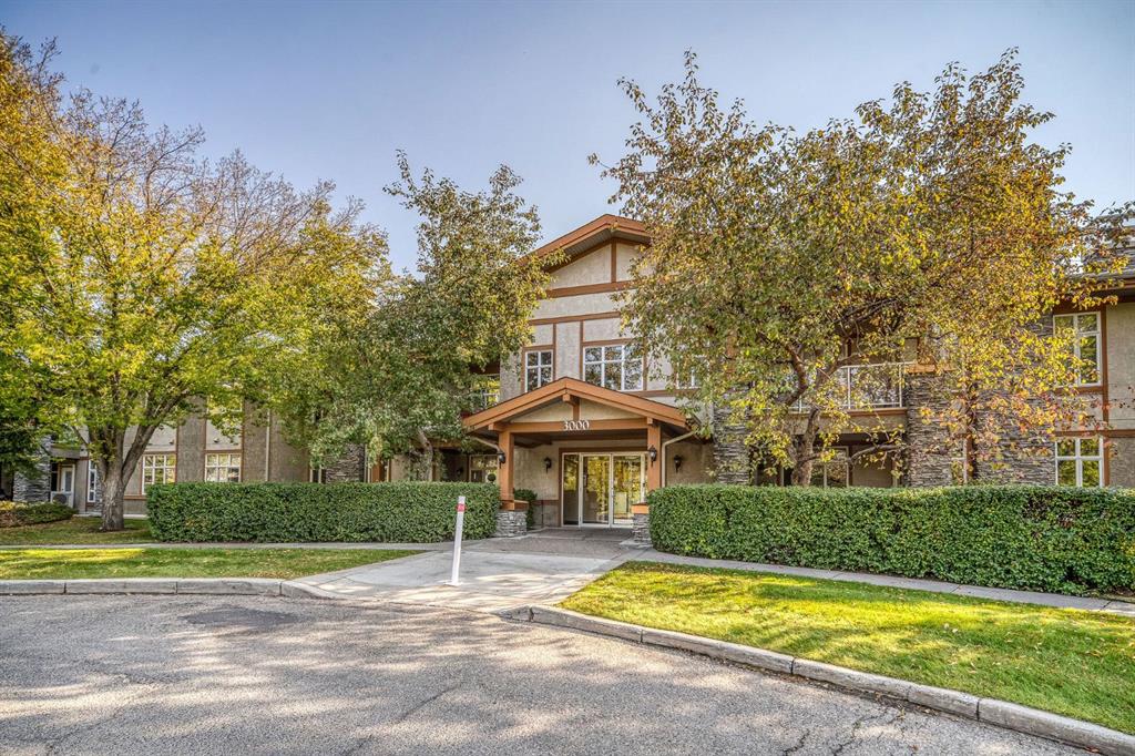 ## 3213 Lake Fraser Court SE, Calgary, Alberta, T2J 7H4