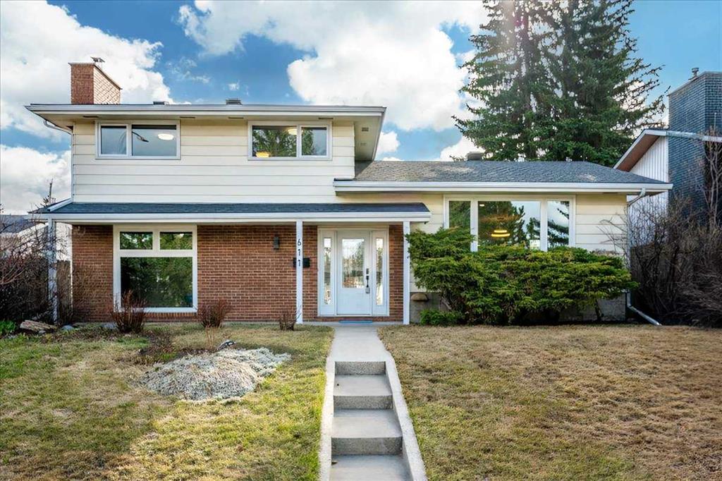 611 Lake Linnet Crescent SE, Calgary, Alberta, T2J 2J3