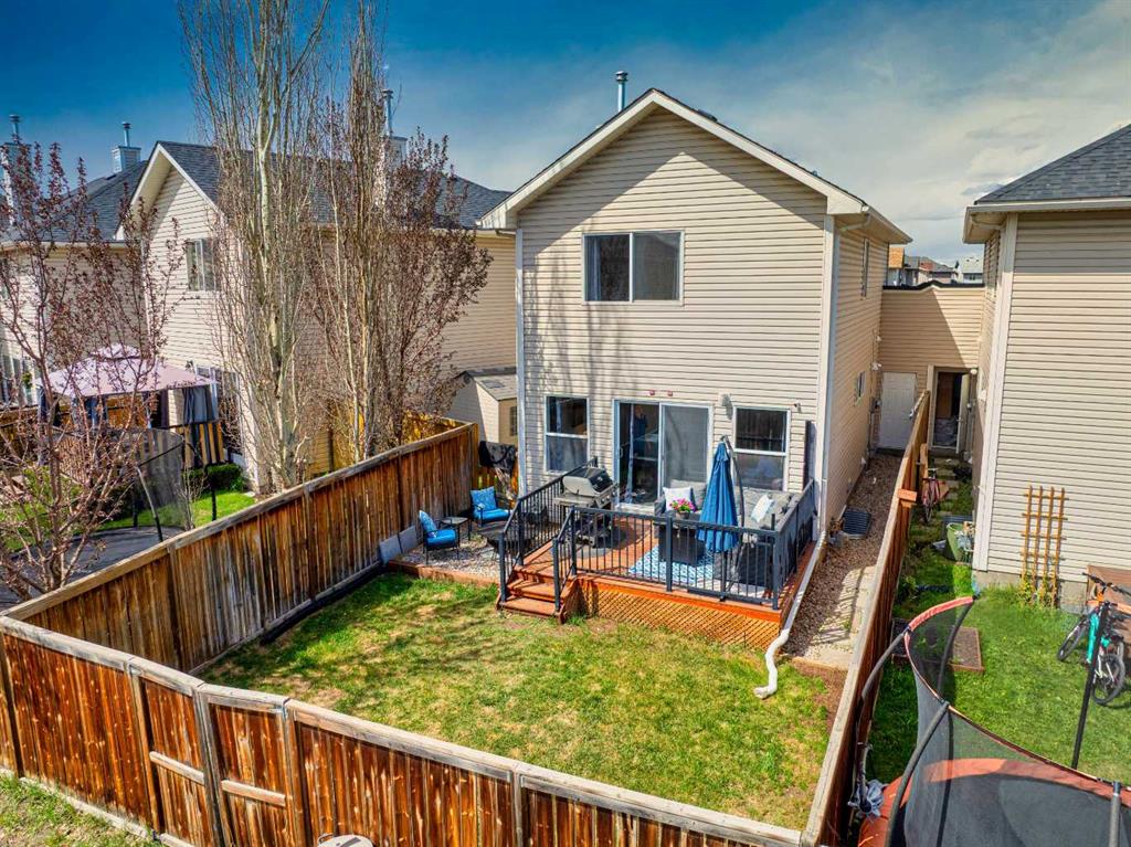 30 Cranwell Common SE, Calgary, Alberta, T3M 0J4