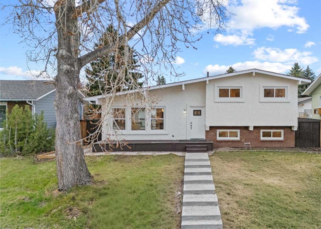 212 Queen Anne Road SE, Calgary, Alberta, T2J 4S7