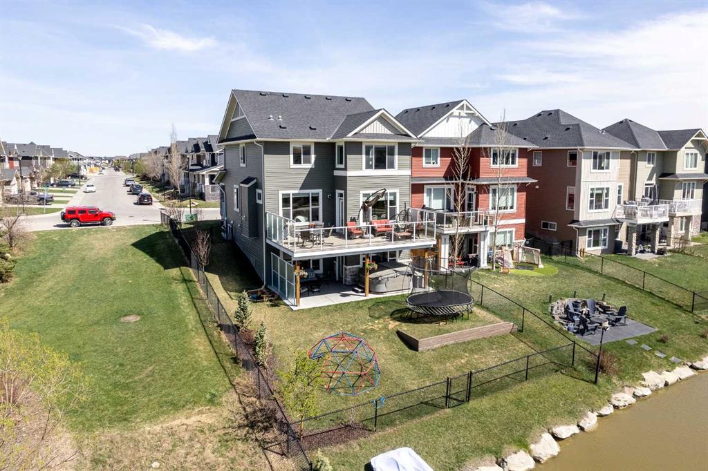 87 Baywater Rise SW, Airdrie, Alberta, T4B 3V3